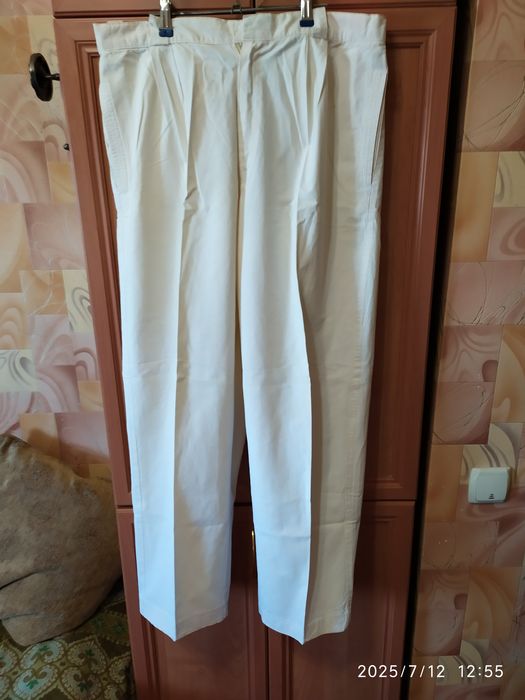 Слаксы фирменные. Воss.