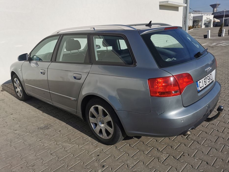 Vand Audi A4 b7 2.0 Tdi, S-Line, Xenon, Trapă, acte la zi.