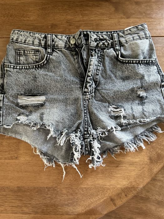 Продам шорты женские