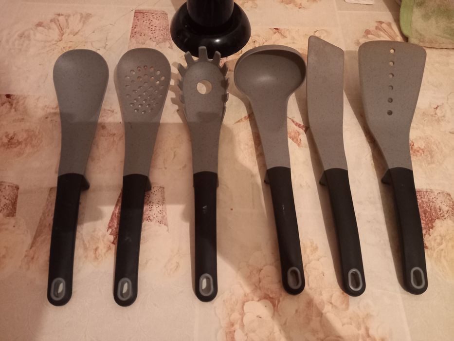 Набор кухонных инструментов