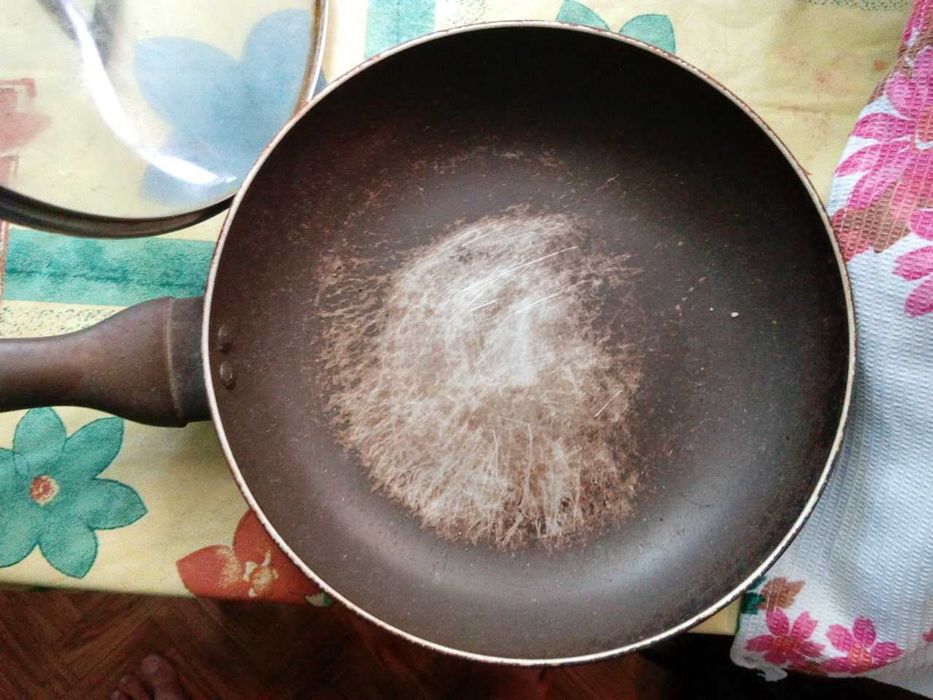 сковорода Polaris 26 см со стеклянной крышкой