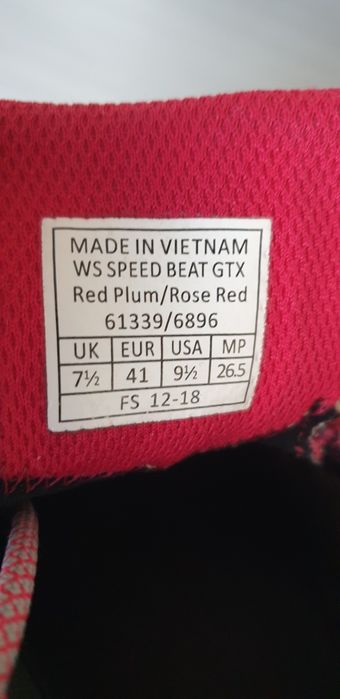 Salewa Speed Beat Gore - Tex   41/26.5см. ОРИГИНАЛ! Дамски спортни