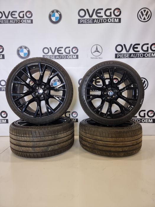 Jante aliaj + cauciucuri vara + senzori 2 lățimii 21 R cu R22 BMW X5 F95  G05 / X6 F96 G06 cod 8090796 , 8090717
