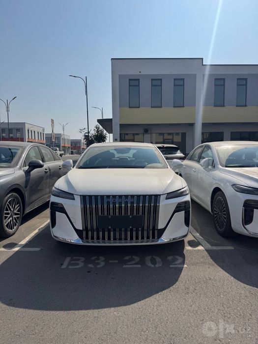 Roewe M7 full 2026 yil