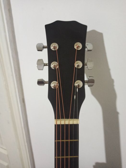 Akustik gitar 38 duyum