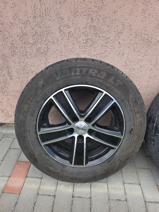Set roti pe 16, jante Dezent, cauciucuri vara Hankook Vantra LT R16C