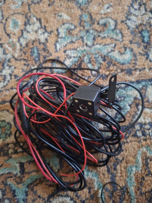 Продам камеру заднего вида