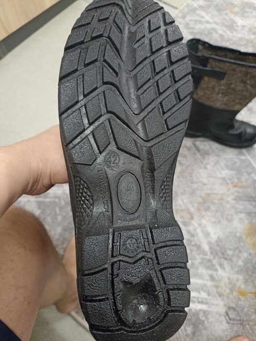 Продам сапоги валинки