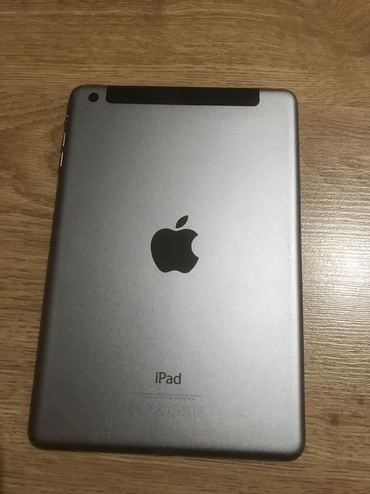 iPad 3 mini 128 GB WiFi + Cellular