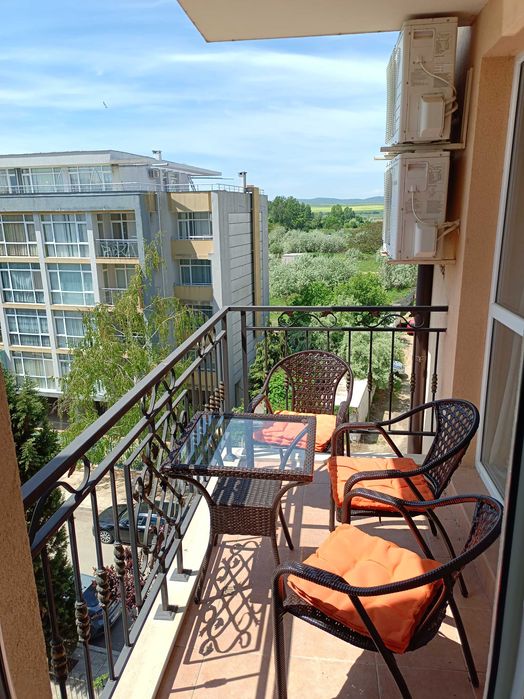 Продава се Тристаен апартамент в к.к. Слънчев бряг - 68 кв.м за 1258 €/кв.м - Снимка #9