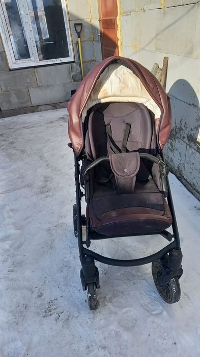 Продам коляску anex
