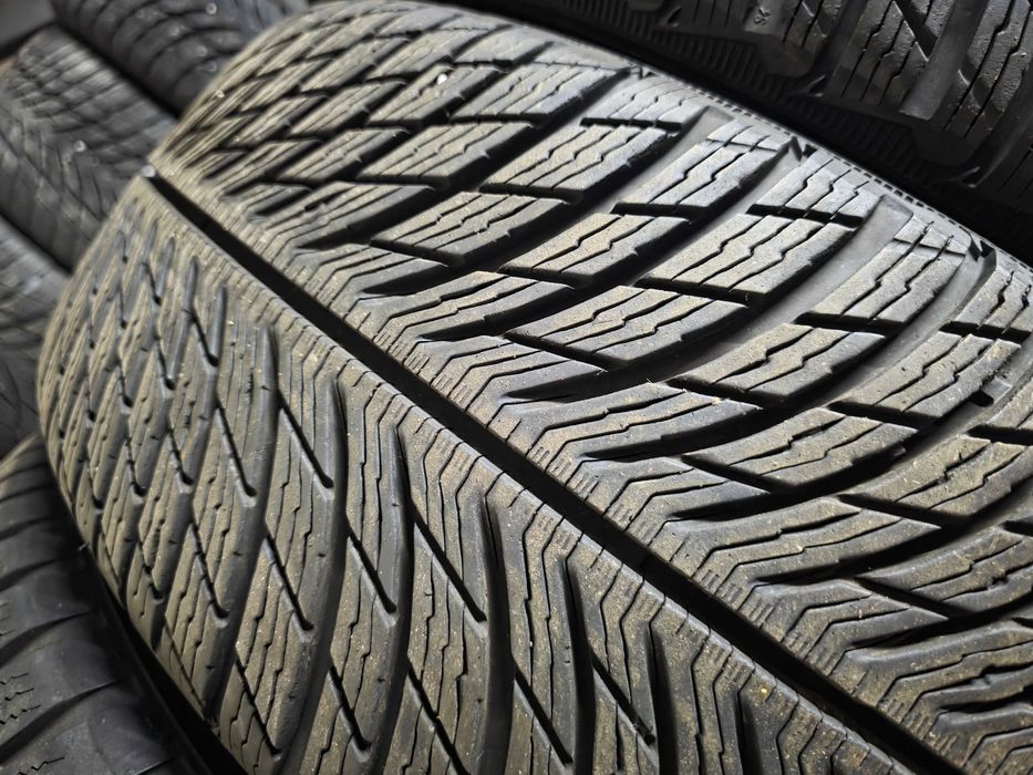 2бр Кaто нови зимни гуми 225 60 18 - Michelin