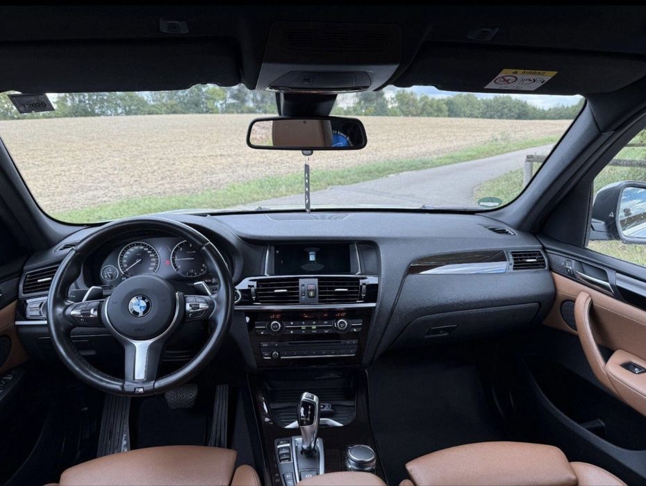 BMW X3 xDrive20d – 190 CP – 4x4 – automat – 125.000 km