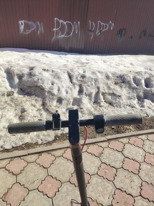 Электросамокат продам