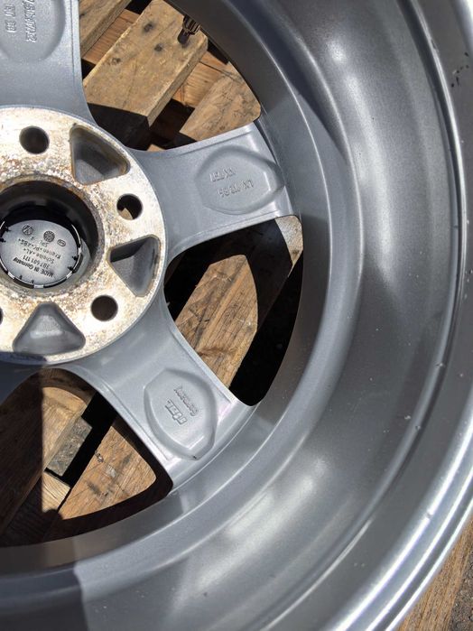 17 цола 5 х 112 мм Фолксваген / АУДИ / Мерцедес - 7,5 Инча / ЕТ 38