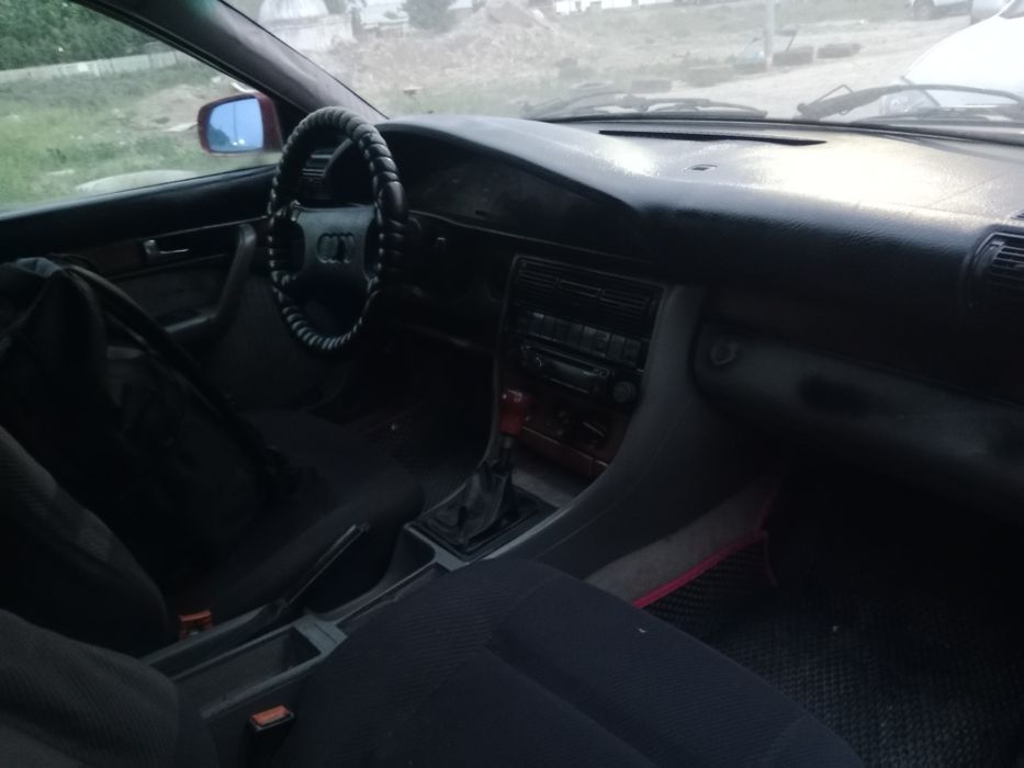 Ауди 100 с4  2, 3 дазатор