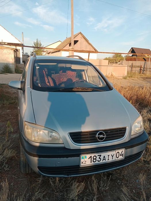 Продам Опель Зафира