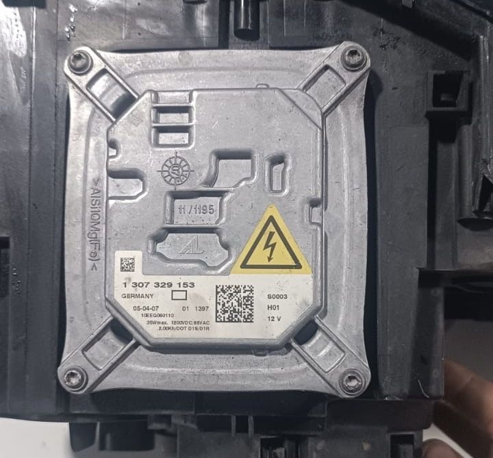 Фары БМВ Х3 Е83.