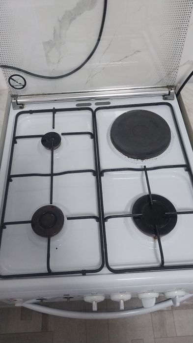 Срочно Продам газовую плиту