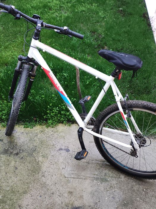 Bicicleta de vânzare