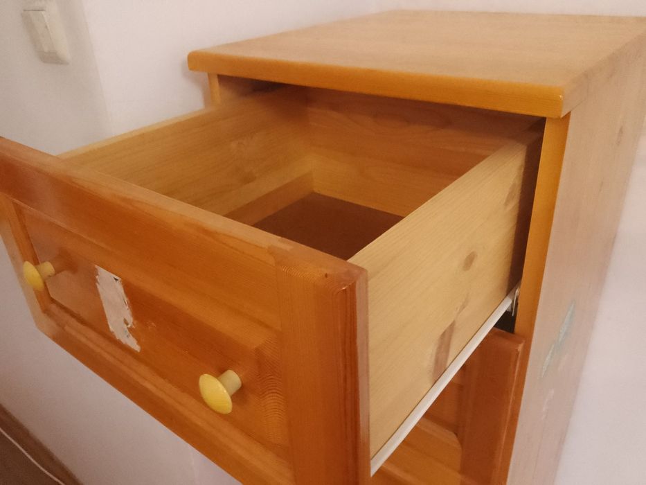 Дървен скрин от чам с 5 дълбоки чекмеджета