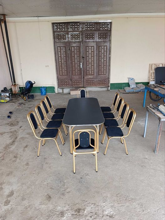 Хар хил турдаги Стол стуллар.