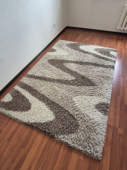 Продам ковёр травка