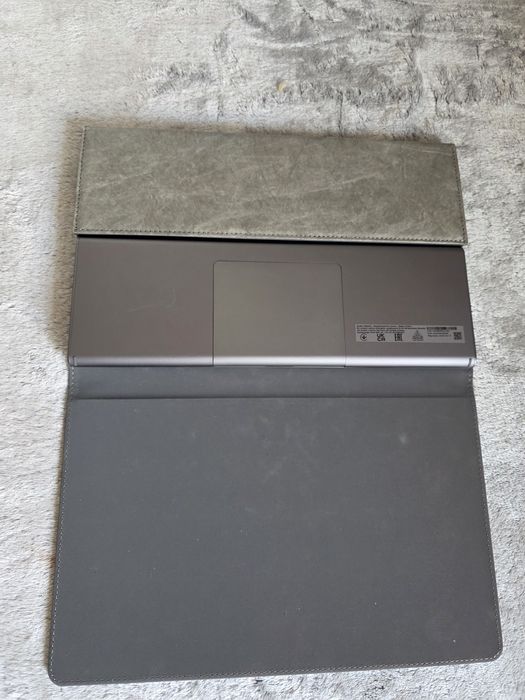 Tableta Lenovo Tab plus