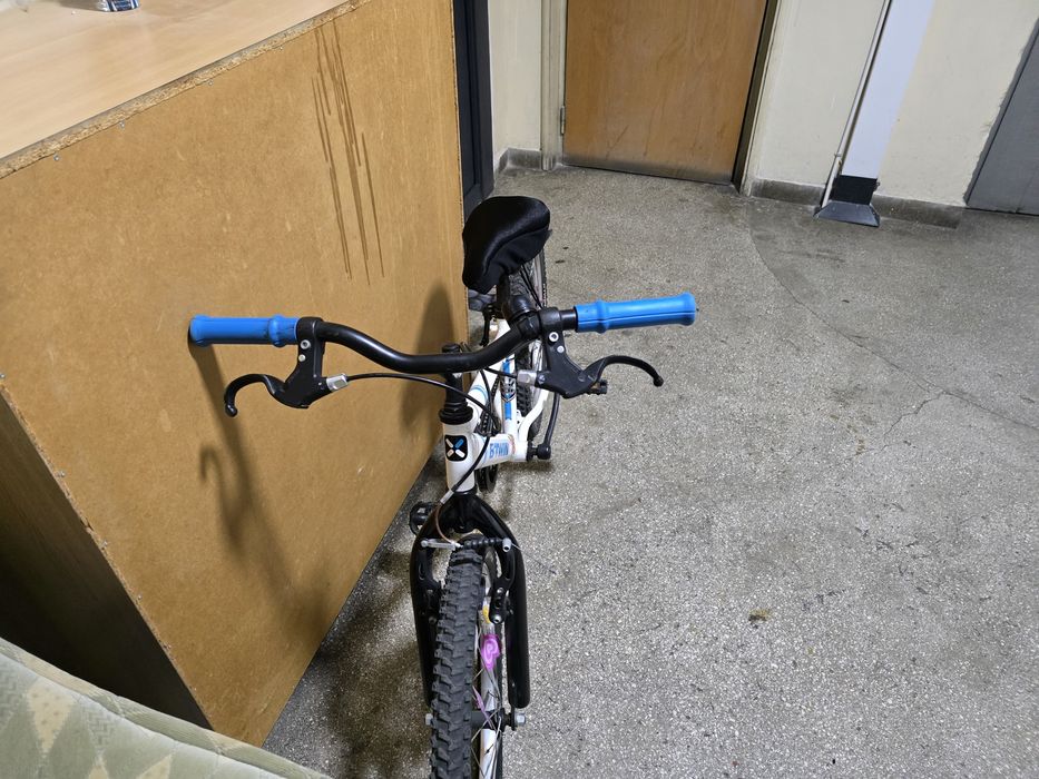 Bicicleta 7-8 ani