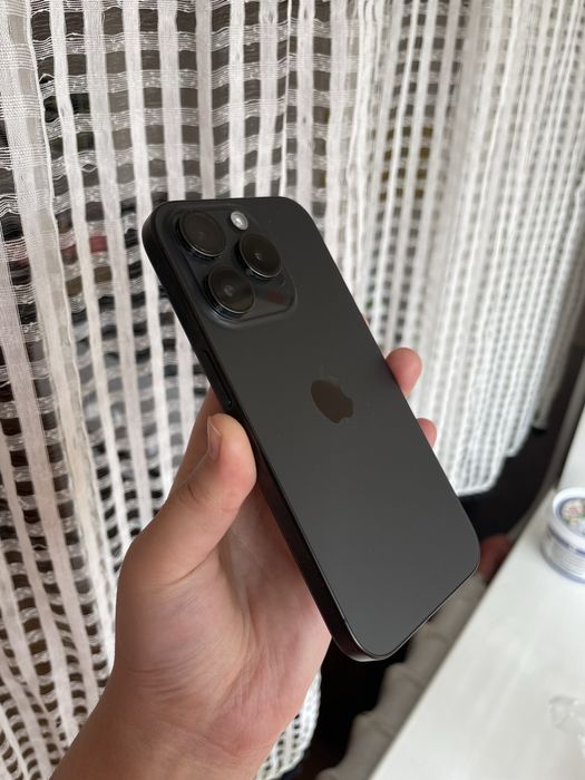 Айфон 15Про 256гб в идеале