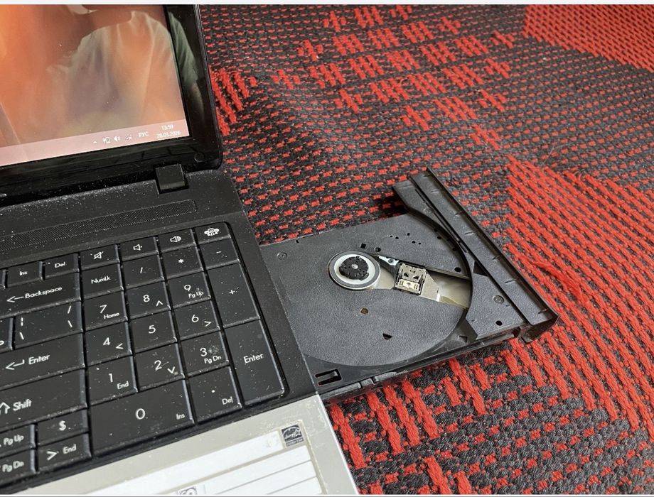 Ноутбук Packard Bell