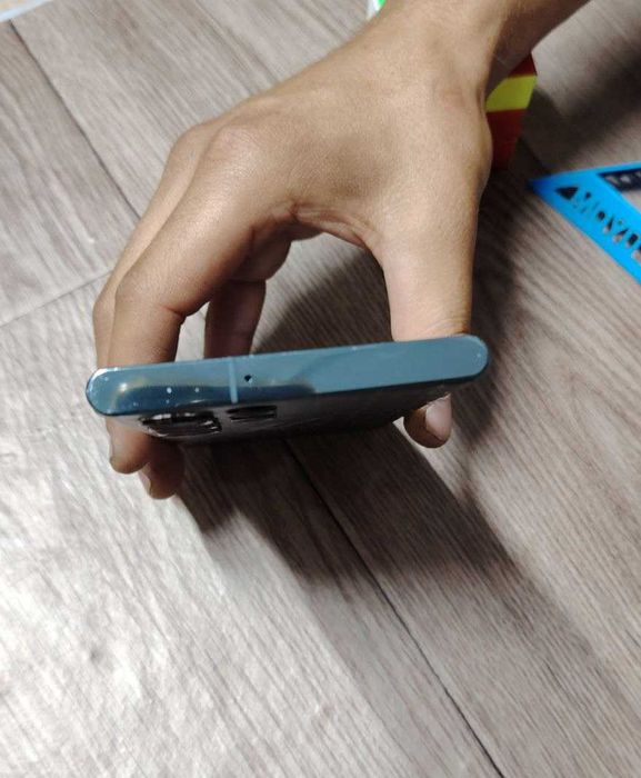 Samsung S 22 ULTRA 512/12 snapdragon 8 GEN1