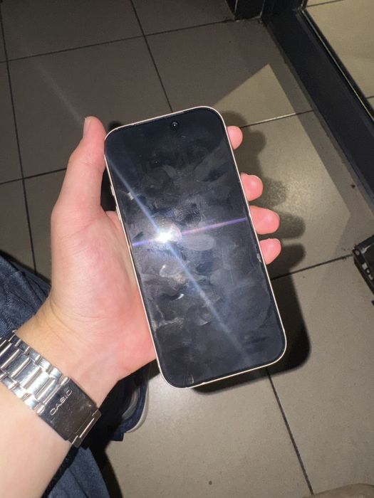 iphone  17 pro.