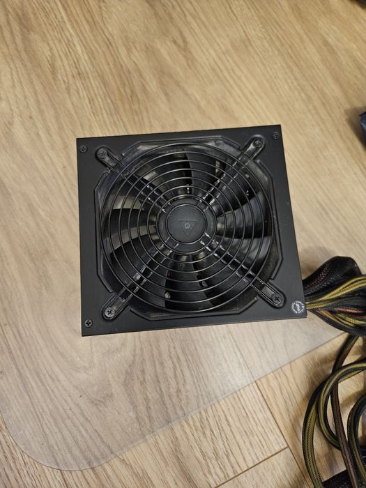 Sursa OCZ ZS Series 750W