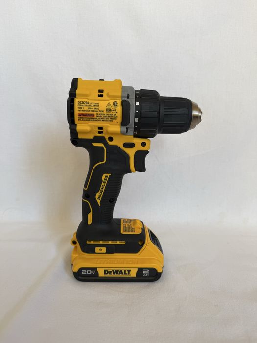 Dewalt pawer tools.