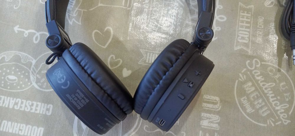 Продавам безжични слушалки Силвъркрес