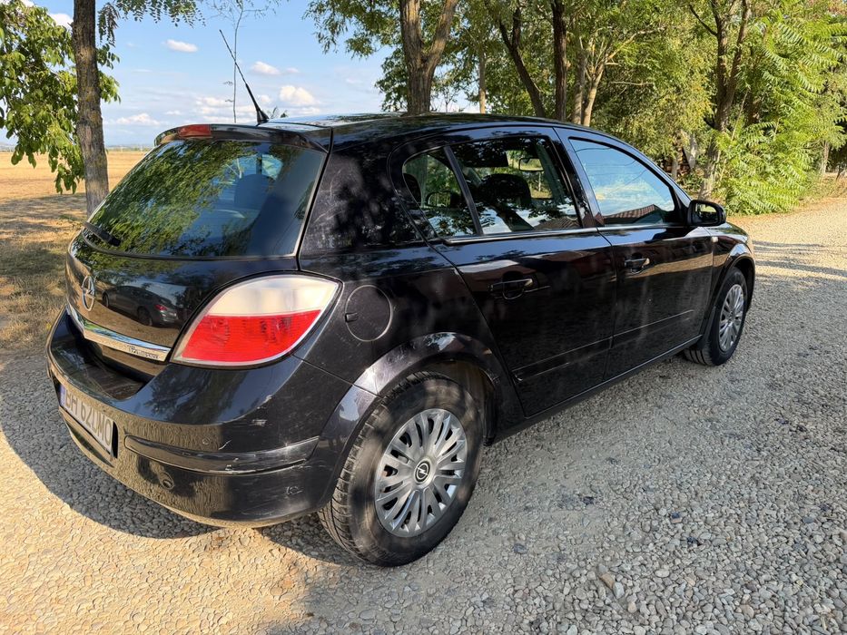 Opel Astra H 1.6 benzina 2006