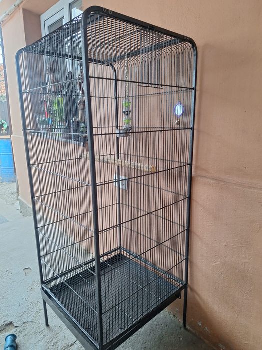 Voliera, colivie, cusca Pasari, papagali