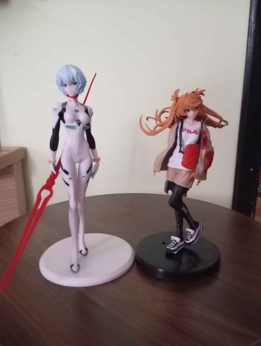 комплект фигурки(разгледайте снимките)