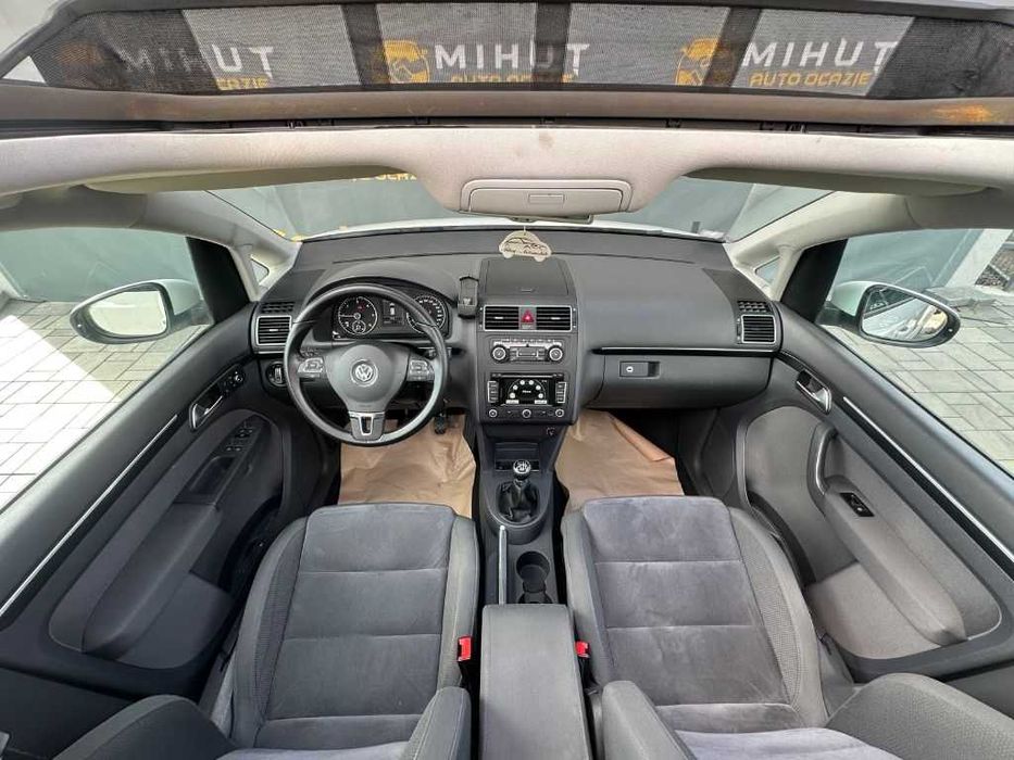 VW Touran 1.6 Diesel (105 CP) 2011 Euro 5 | Rate fixe | Garantie