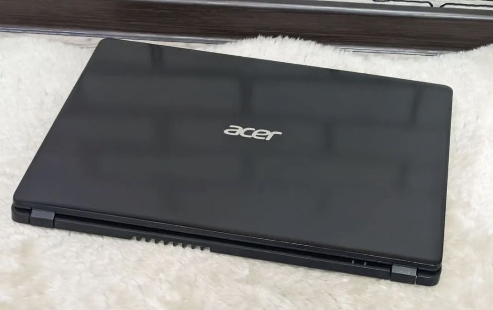 Ноутбук Асеr•ССД•сore i3-10 Gen