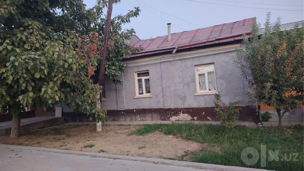 Uchastka sotiladi Sentr Lunachaslkiyda