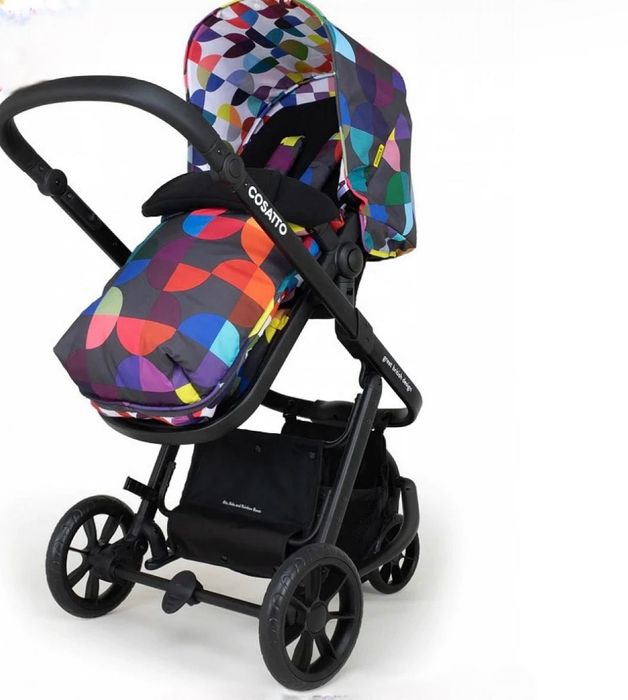 Продавам детска количка.  Cosatto Giggle mix 3 в 1 Kaleidoscope