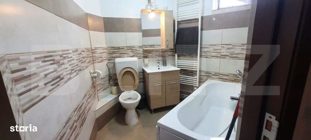 Apartament cu 4 camere, 80 mp, zona Micro 15 Satu Mare