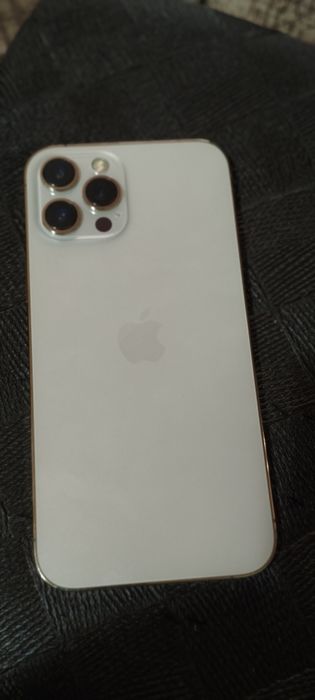 Vând iPhone 12 pro max