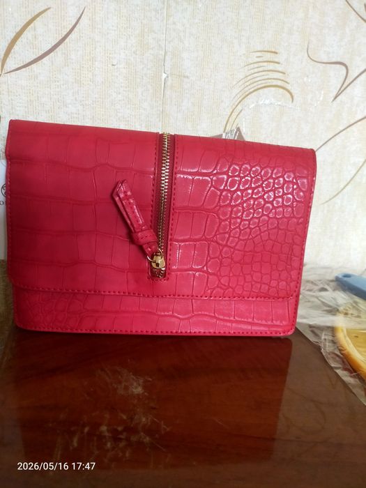Новые сумки продам