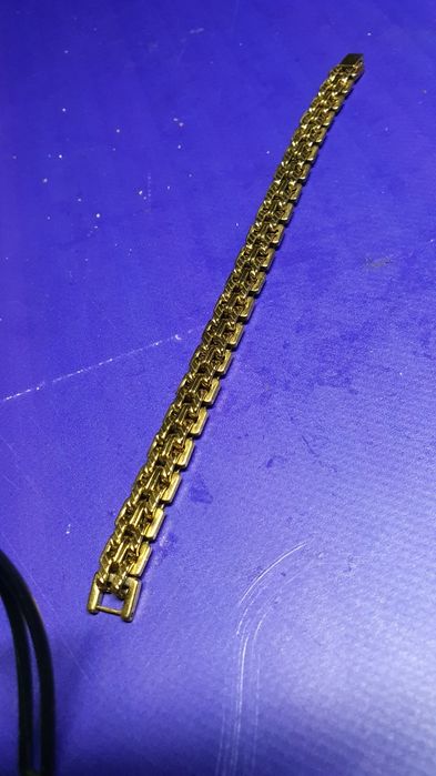 Brățară suflată cu aur 18 k