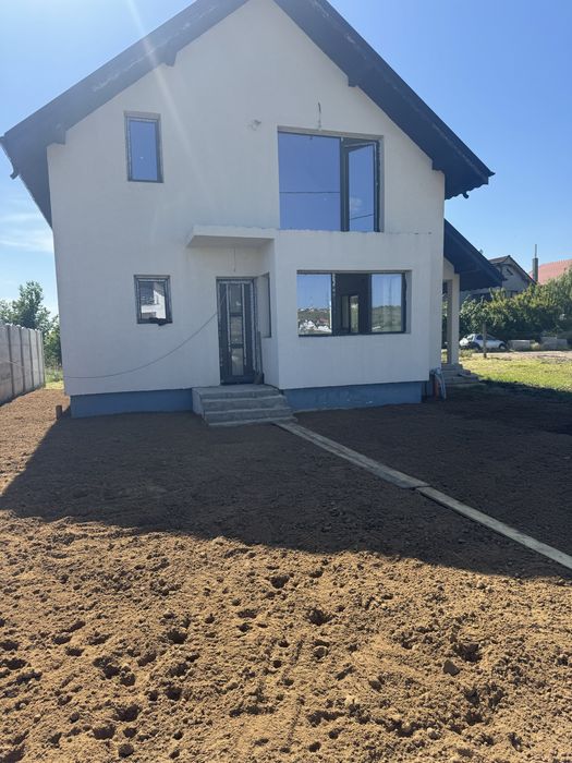 Casa de vanzare in( Simnicul de jos )Craiova