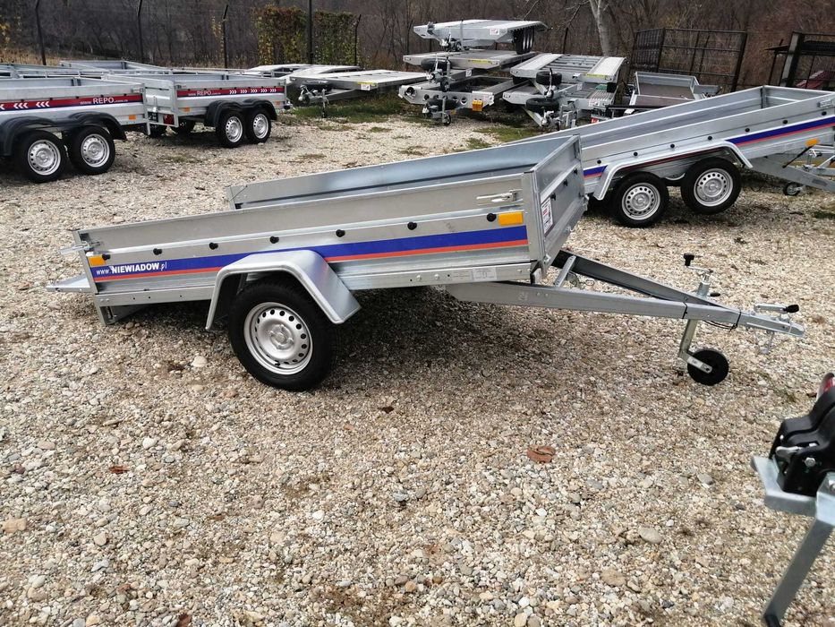 Remorca cu obloane duble, capac din fibra, o axa, 750 kg, cat.B!!!