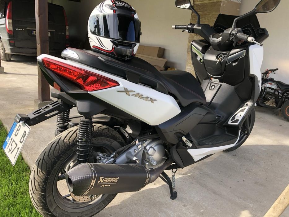 Yamaha X-max - скутер, 250 кубика